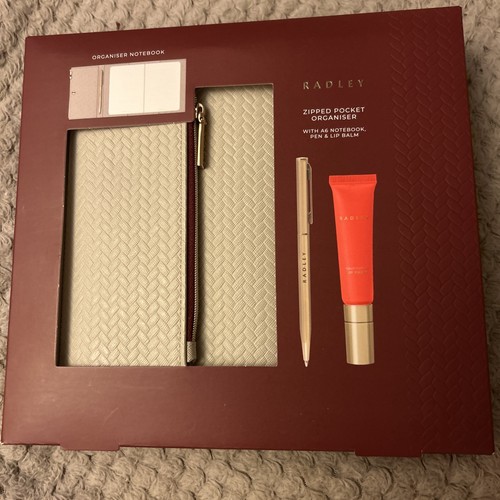 Radley zipped pocket - zipped,