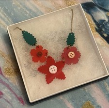 Tatty Devine Red Craft Flowers