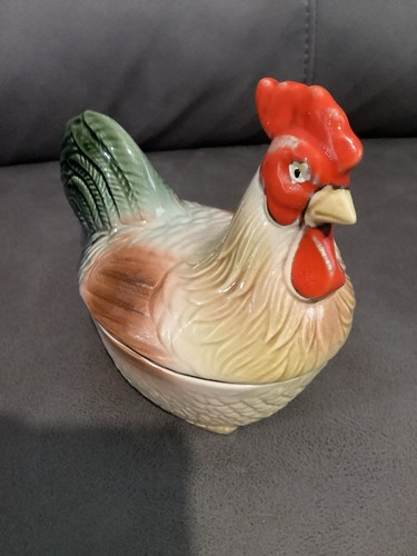 Vintage rooster hen - hen, lidded