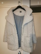 Lovely Fluffy style Topshop winter coat size 8 in perfect condition