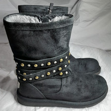 Women's UGG Clovis Black