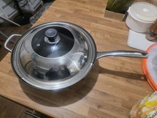 SKOTTSBERG Cast Iron Wok With