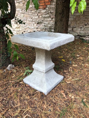 Bird bath solid - , concrete
