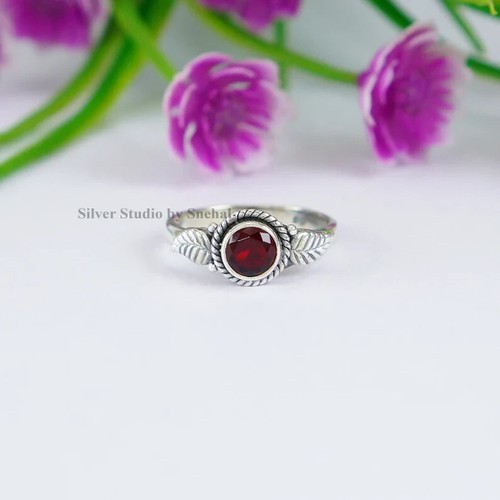 Natural garnet ring round - garnet, ,