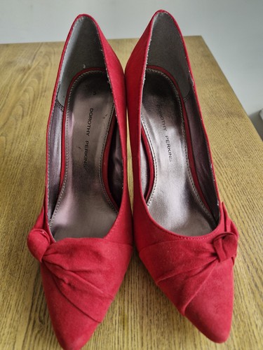 Dorothy perkins size eur - size,