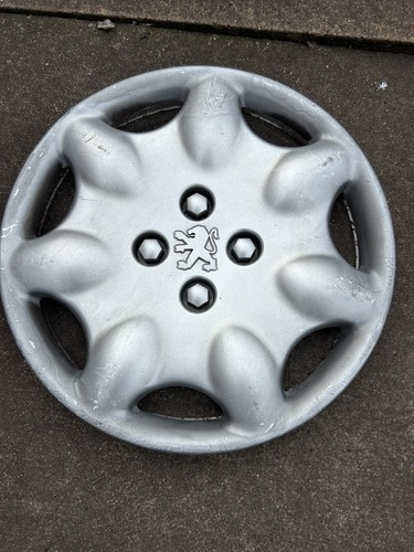 Single peugeot 106 wheel - single,