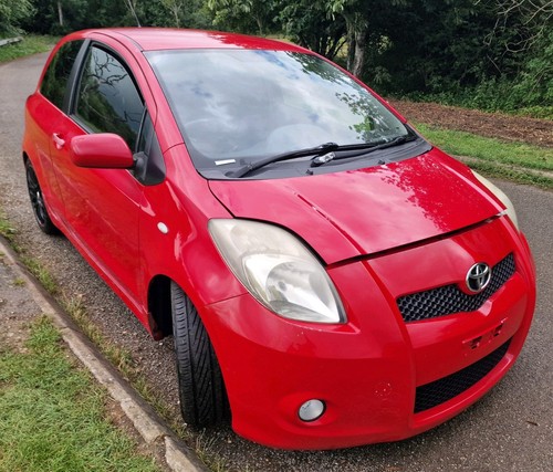 Toyota yaris vvt - toyota,