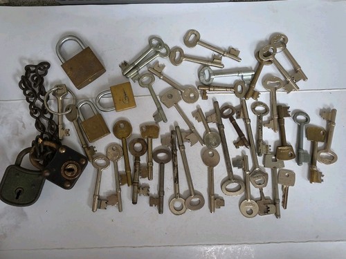 Antique vintage keys plus - vintage, 5