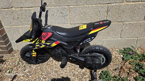 12v aprilia licensed kids - 12v,