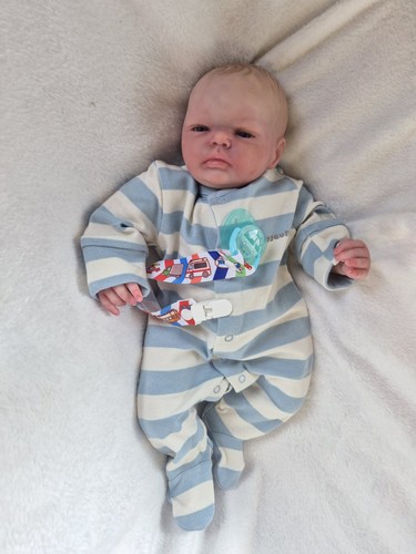 Reborn baby doll handpainted - baby,