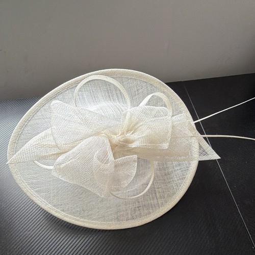 Hobbs ivory mesh bow - hobbs,
