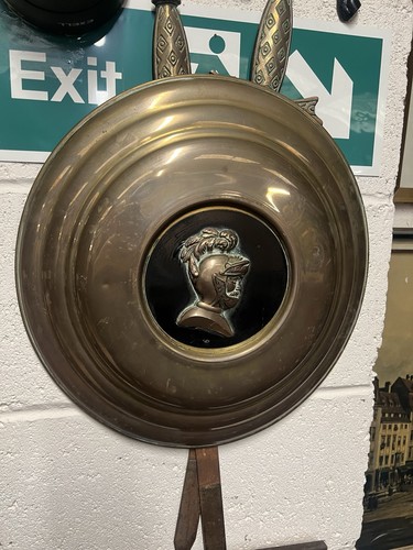 Antique brass shield central - shield,
