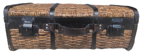 Authentic antique wicker - authentic,