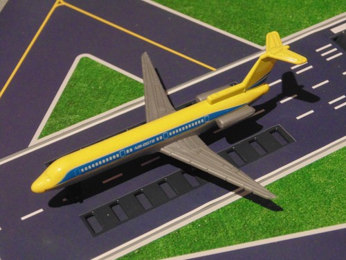 Rev yellow 727 plane - rev, –