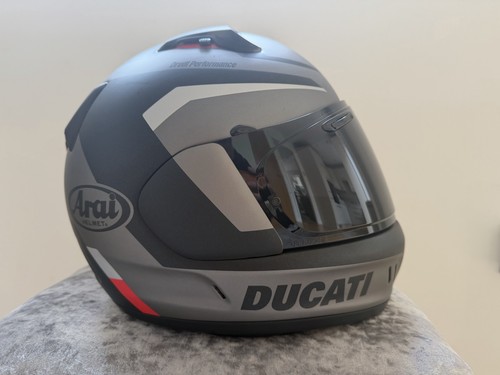 Ducati arai renegade black - ducati,