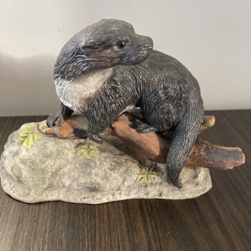 Wedgwood porcelain otter - porcelain,