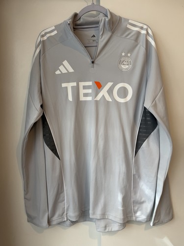 Aberdeen training top size - aberdeen,