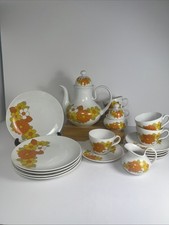 Seltmann Weiden Patricia W. Germany - Tea Set for 5 -Teapot, Milk, Sugar, Cups..