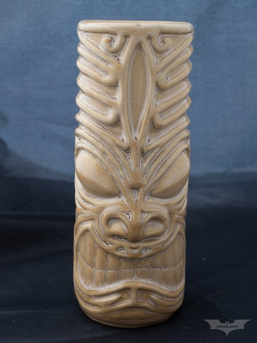 Slickster tiki farm - -,