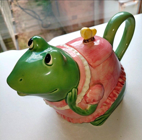 Mary ann baker frog teapot - baker, –
