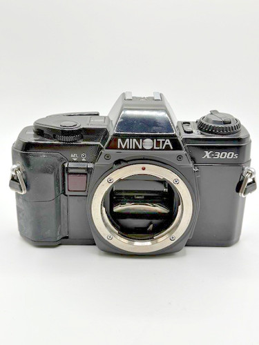 Minolta x300s 35mm - no, battery