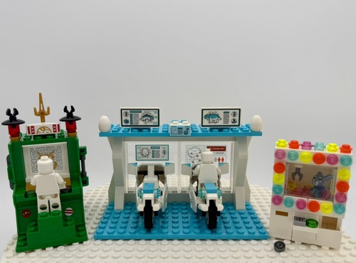 Lego minifigure arcade machine - lego,