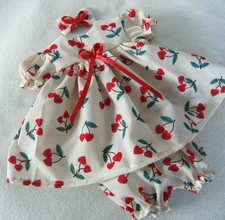 HEARTS on IVORY DRESS, CLIP &