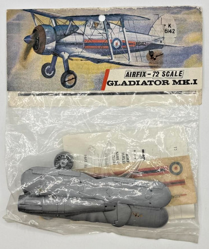 Vintage airfix 1967 red - red, stripe