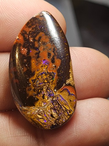 6cts queensland boulder - 47.6cts,