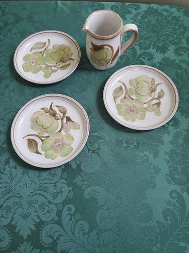 Denby troubadour set - troubadour, side