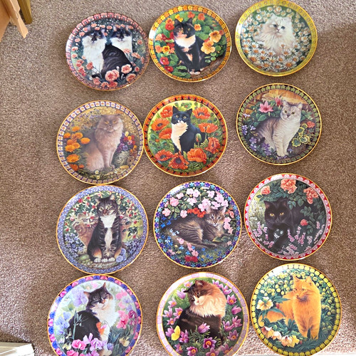 Danbury mint cats among the - mint,