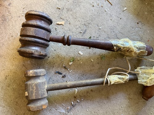 Large vintage wooden - large, judge