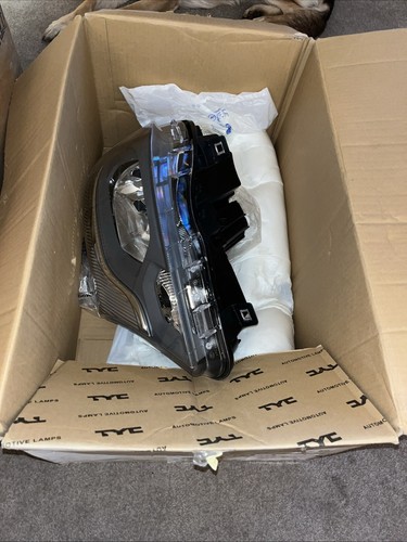 Mercedes sprinter headlight