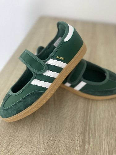 Mary jane adidas - mary, Îl