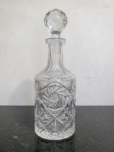Cut crystal whisky decanter - cut,