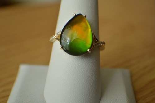 Agi certified 10ct canadian - certified, 6.10ct