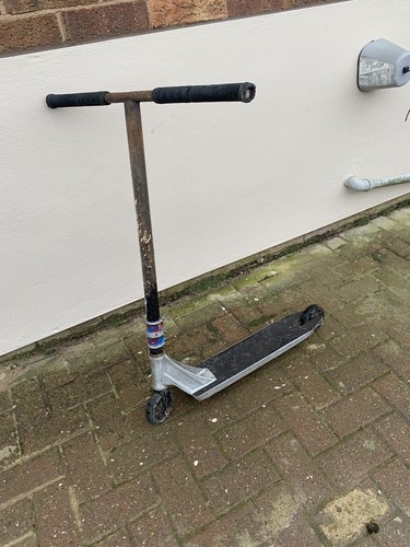Street stunt scooter addict - street, (addict