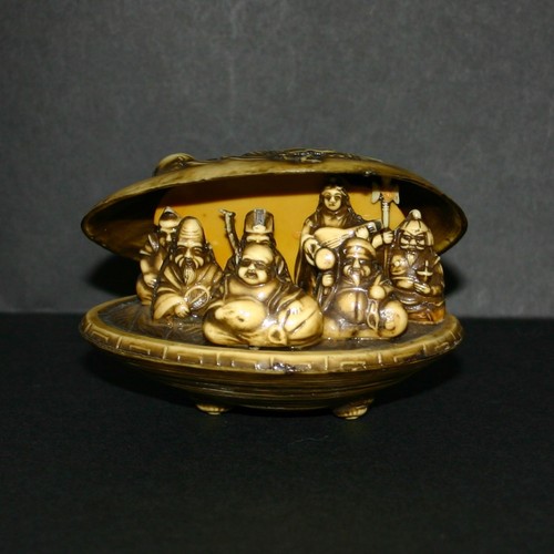 Vintage shell crafts - shell,
