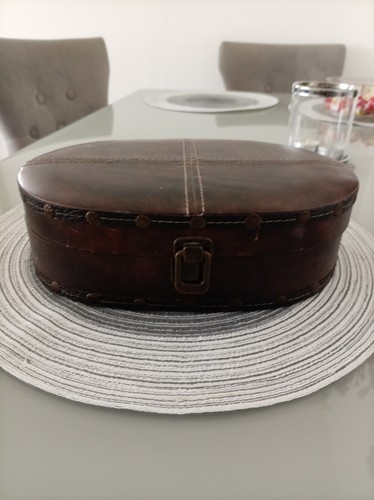 Brown vintage storage box - brown,