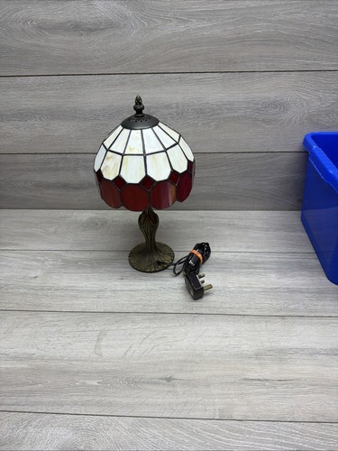 Vintage tiffany style table - vintage,