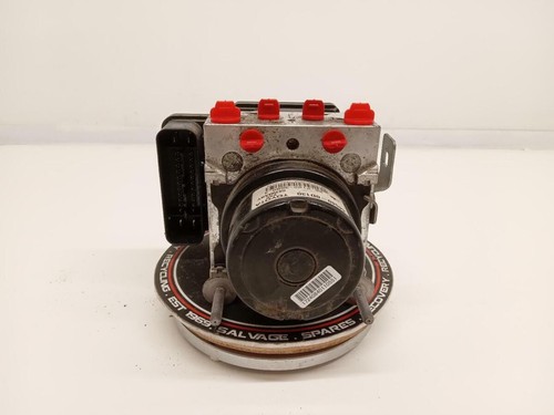 Toyota yaris 2015 - 2015, abs