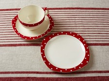    Midwinter Red Domino