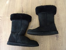 Womens Boots UGG Australia Classic Tall 5815 Size W 9 Black