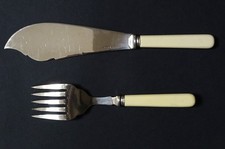 Vintage Fish Serving nife & Fork Set - Silver Plate + Bonus Fork!