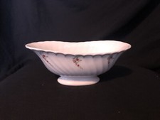 Wedgwood PINK GARLAND Oval