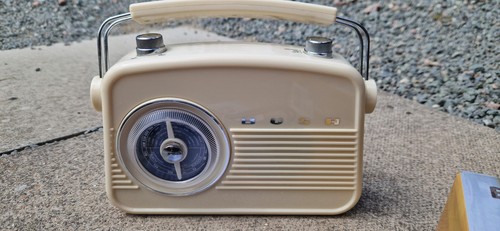 Bush classic retro look - classic, fm