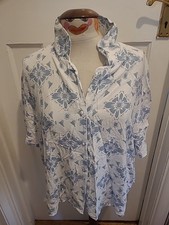 Ladies Tu Size Large Grey And