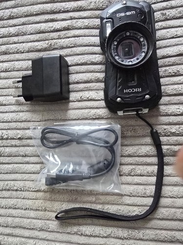 Ricoh 16mp digital - 16mp,