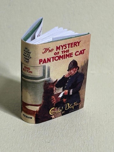 Miniature scale dolls - miniature,