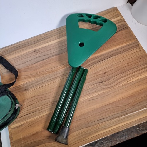 Flipstick folding walking seat - folding,